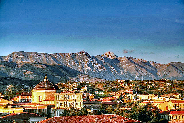 Rome & L’Aquila: Culture and Apennine Landscapes
