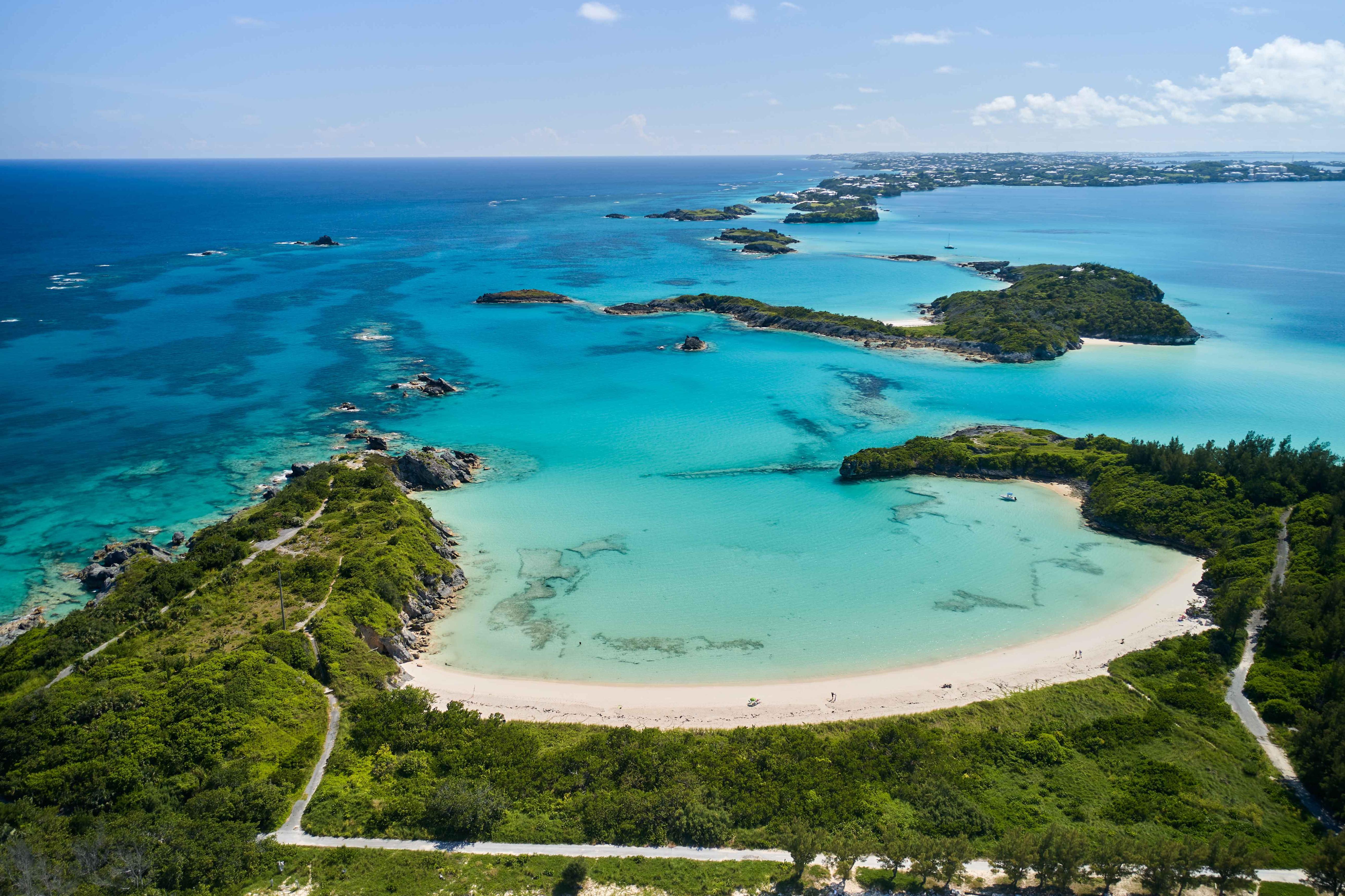 Bermuda Escape: Pink Sand Beaches & Island Elegance