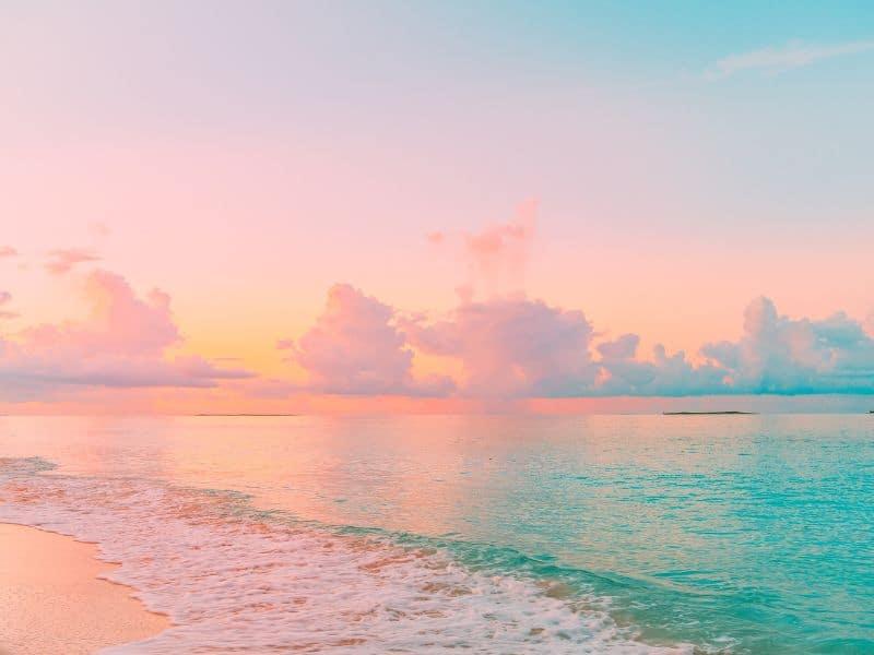 Bahamas Pink Sand Escape – Nassau & Harbour Island
